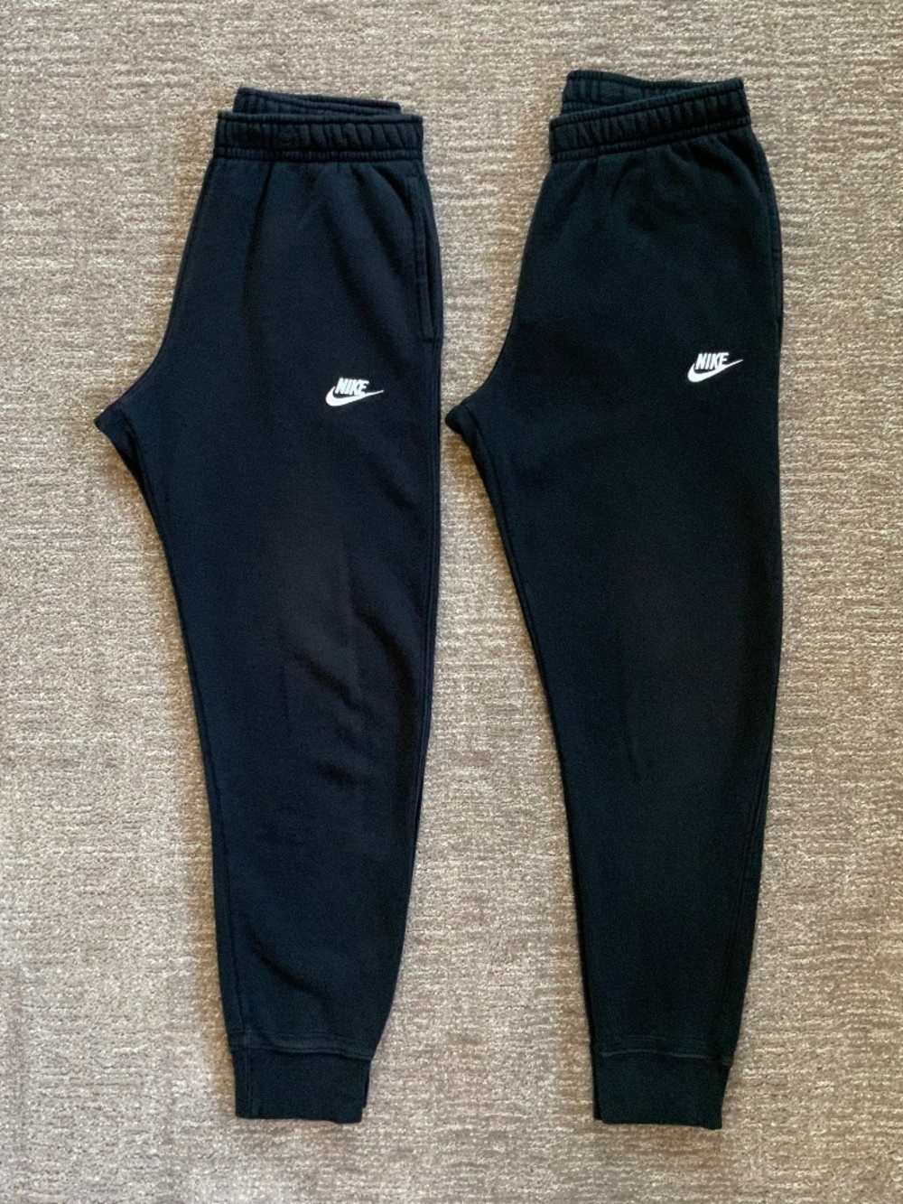 NIKE Sportswear Club Fleece Joggers Pant Lot of (2)
